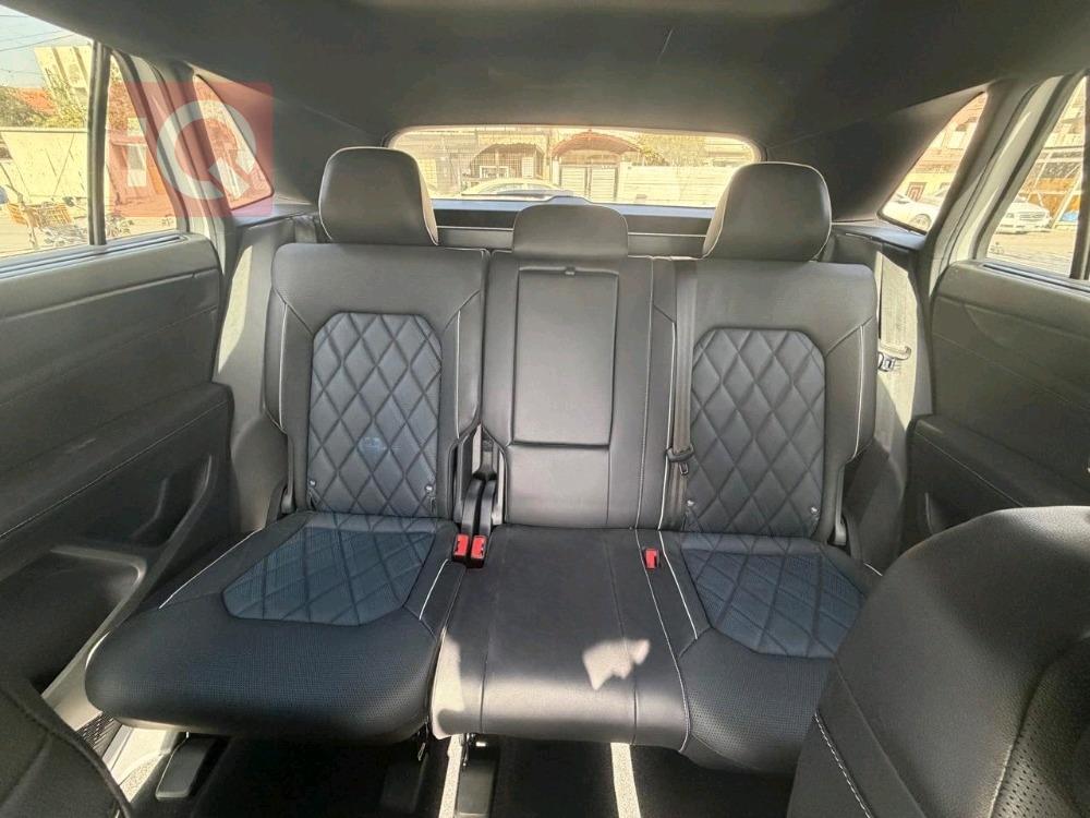 فولكسفاغن أطلس كروس سبورت